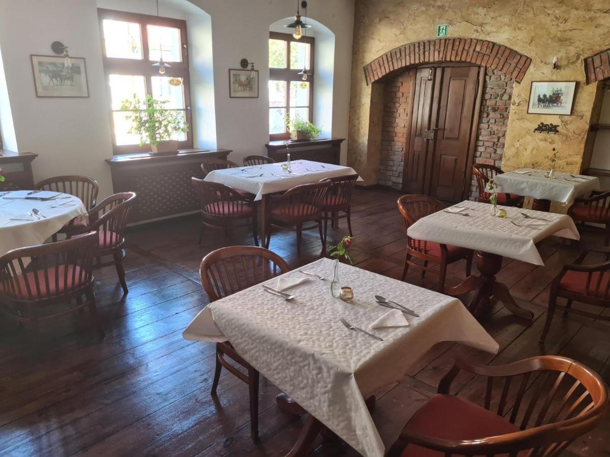 Hotel Zajazd Kultury, Dawniej Pocztowy Grünberg Exterior foto